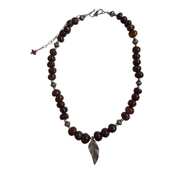 Vintage Sterling Lucite Brown Beaded Necklace Silver Leaf Pendant & Hook Clasp - Picture 5 of 10